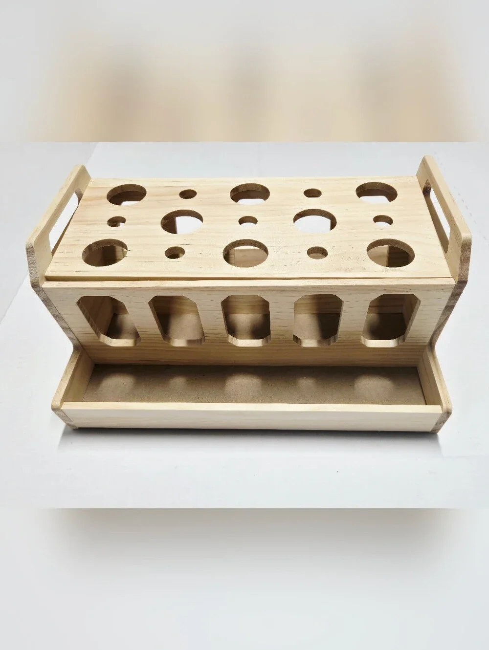 Wooden Small Pet Hay Feeder Rack Bunny Rabbit Guinea Pig Chinchilla Food Holder